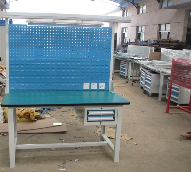 工作臺2